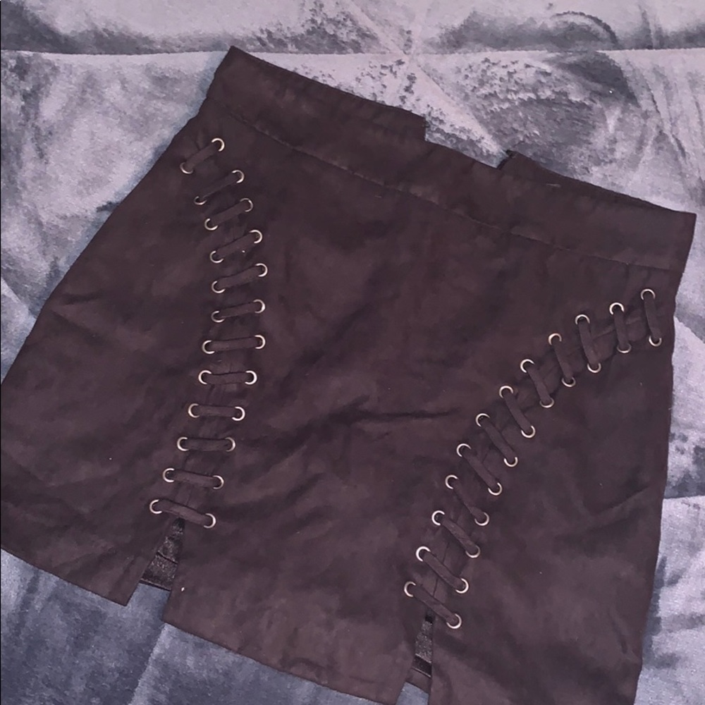 Black skirt